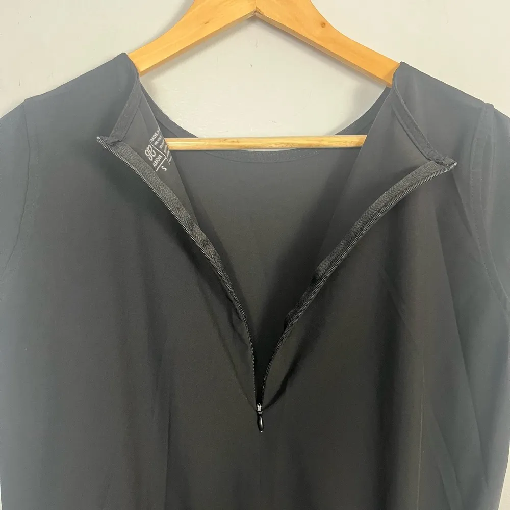 ALBION FIT Albion BLACK JUMPSUIT size small missing drawstring - Image 10