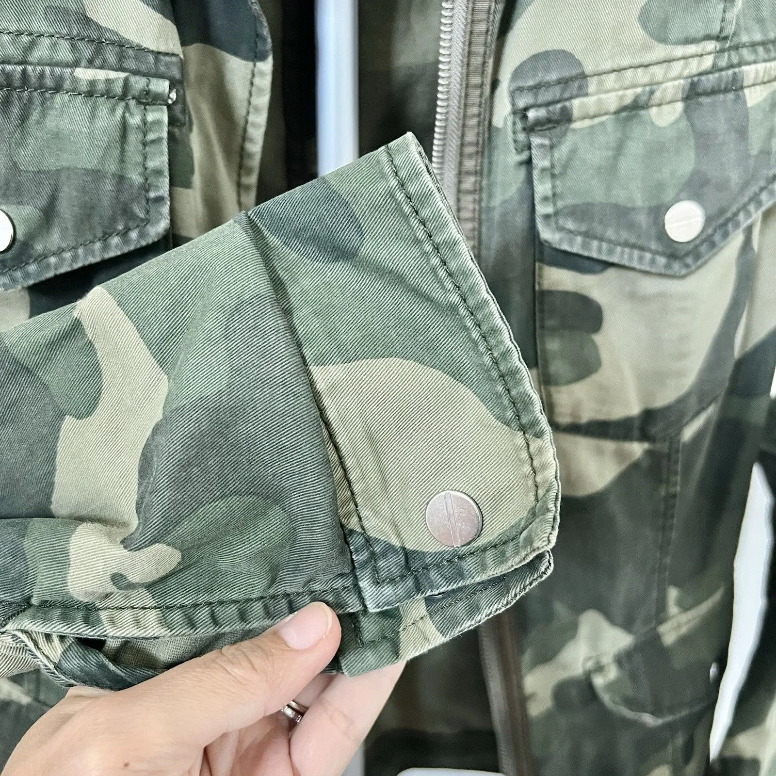 Abercrombie & Fitch Women’s Jacket Small Camo Full Zip Utility Field Cargo GUC - Image 9