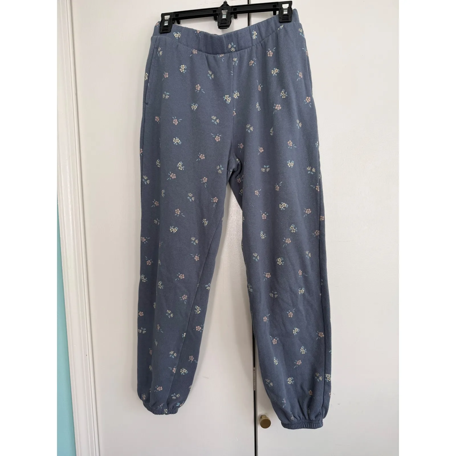 Colsie‎ Blue Floral Print Jogger Sweatpants Lounge Pants Women's Size S - Image 4