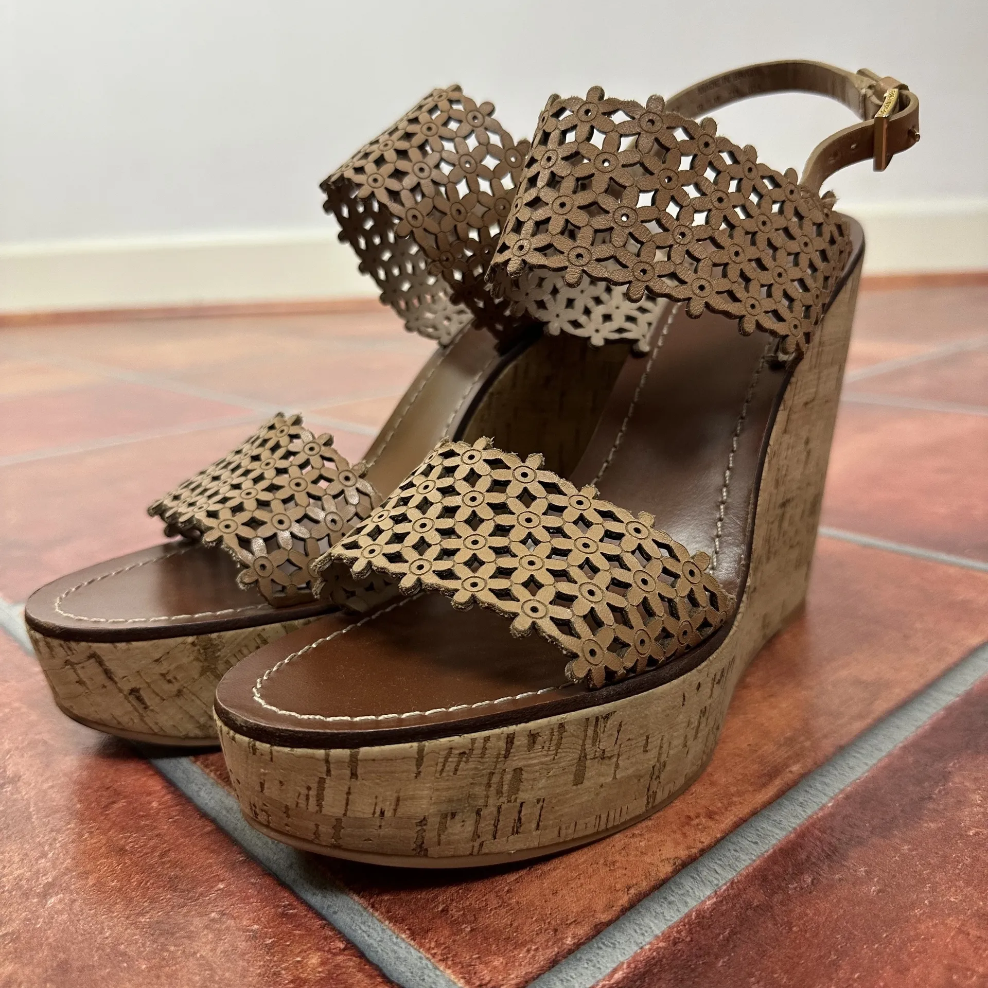 Tory Burch Leather Ankle Strap Wedge Sandals Size US 10.5 - Image 3