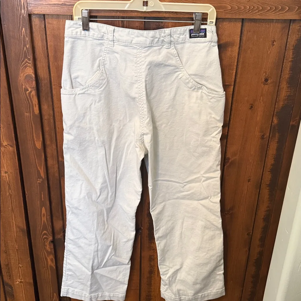 Patagonia Women's Stand Up Cropped Pants 26”, Size 8 - Image 3