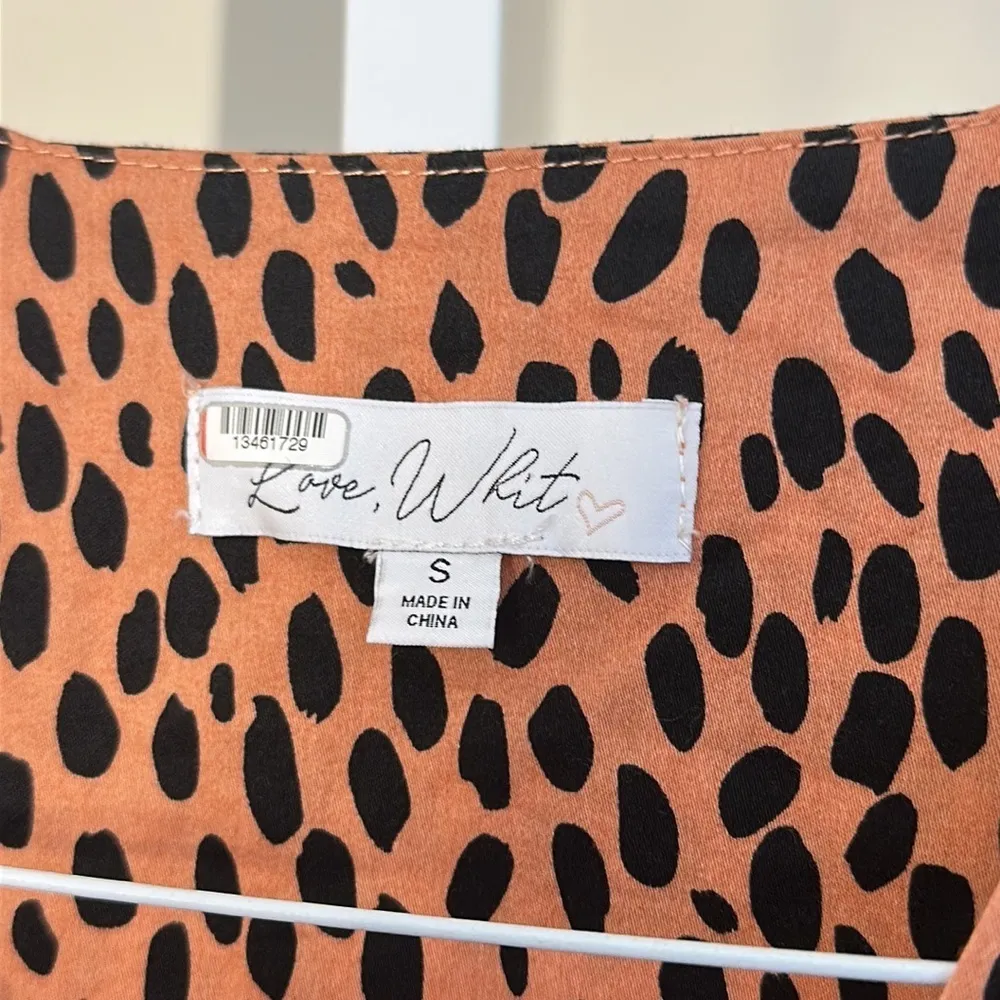 RTR Love, Whit Dotted Puffed Sleeve Midi Dress Small - Image 6