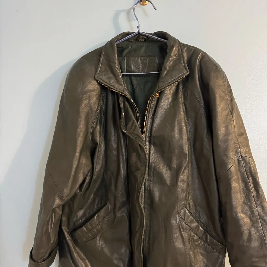 Gorgeous dark green 100% leather oversized jacket size L Size L - Image 2