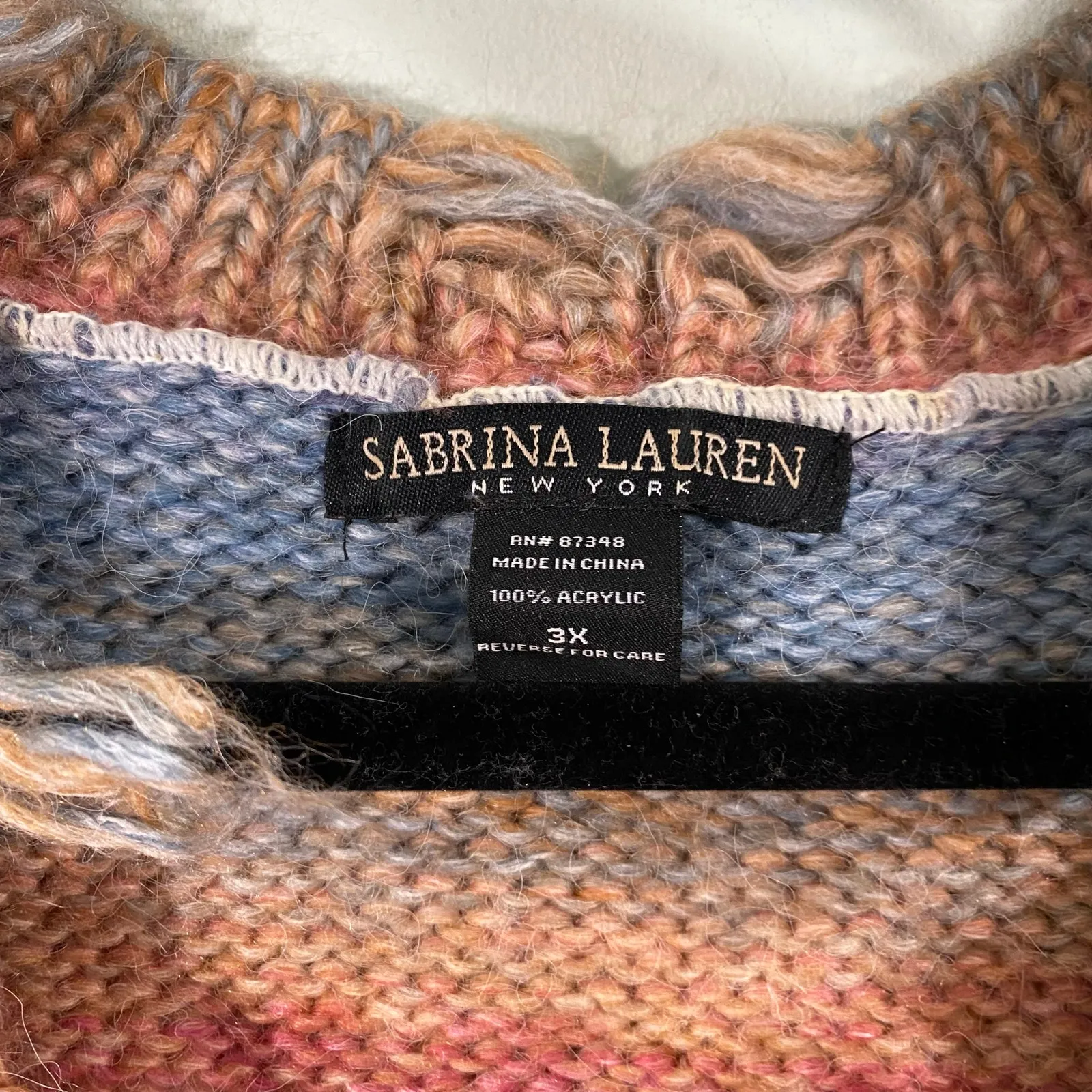 Sabrina Lauren Ombre Rainbow Stripe Raw Edge V Neck Sweater Size 3X - Image 3