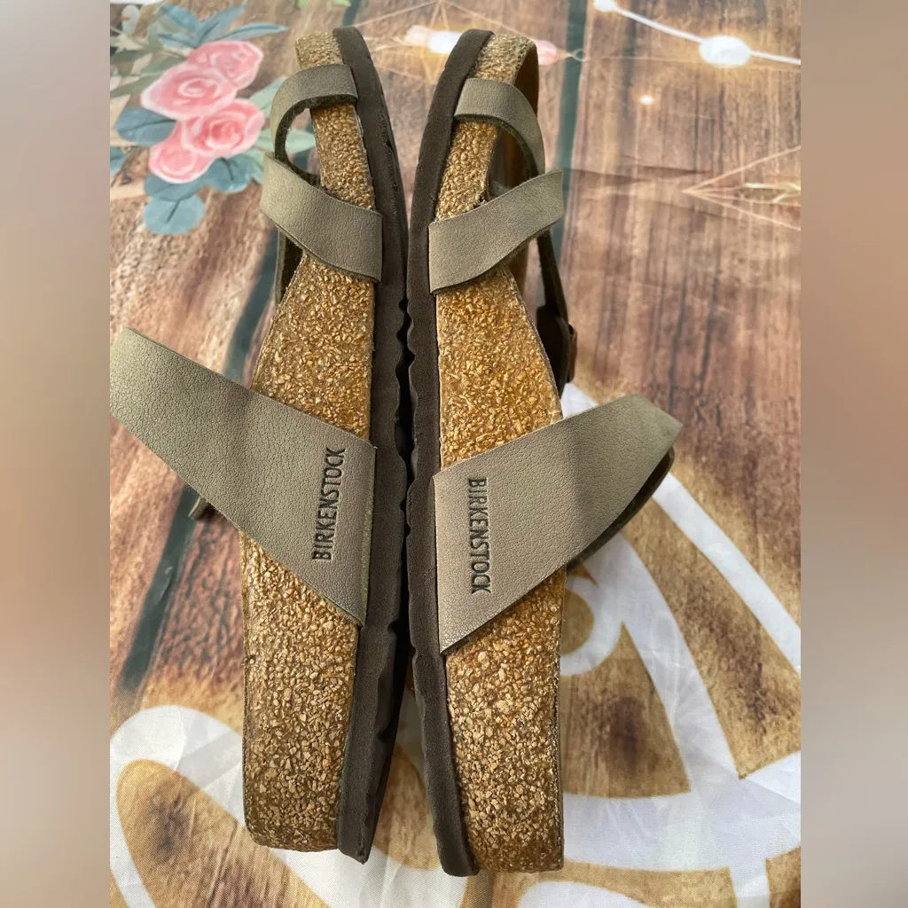 Birkenstock Olive Double Strap Sandals - Image 10