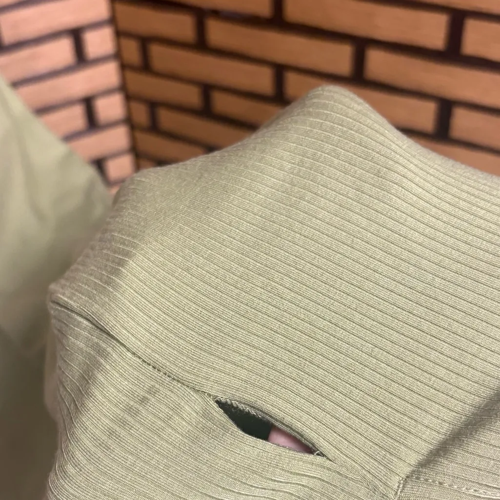 Richer Poorer Green Ribbed Midi Dress Size Large - Image 5