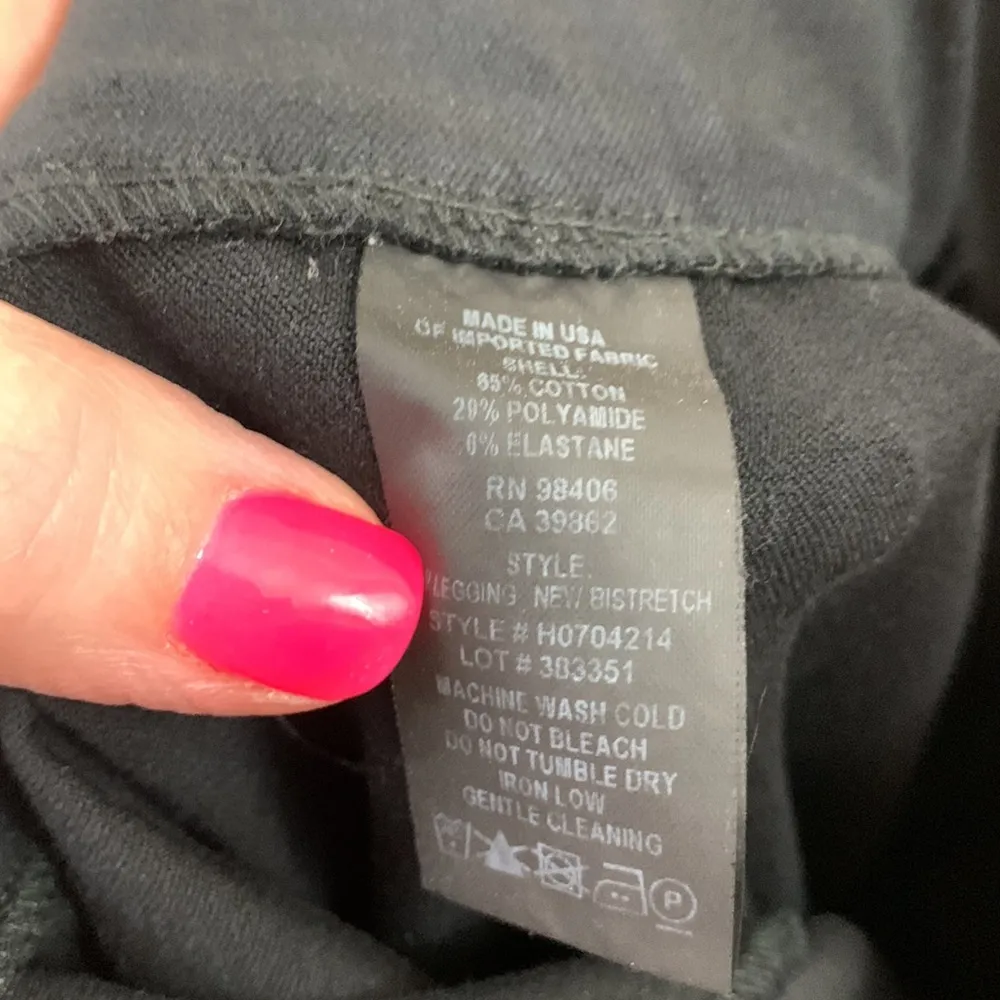 Theory Bi-Stretch Cotton High-Waisted Black Legging - Image 4