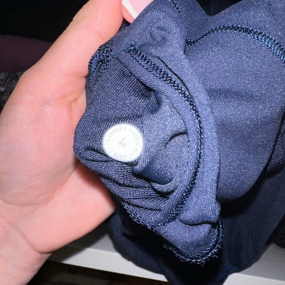 Lululemon wunder train 25 inch inseam navy - Image 4