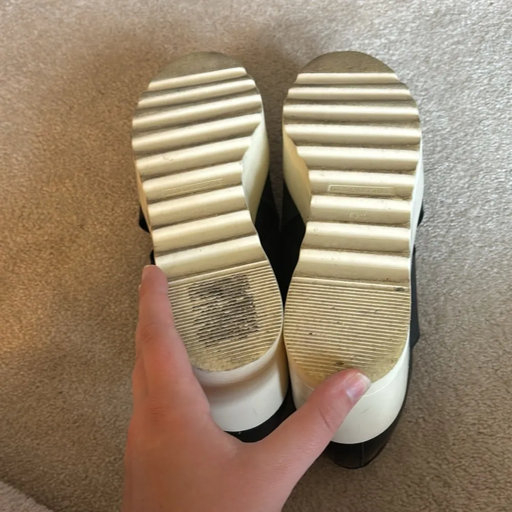 Kendall and Kylie Shoes - Image 10