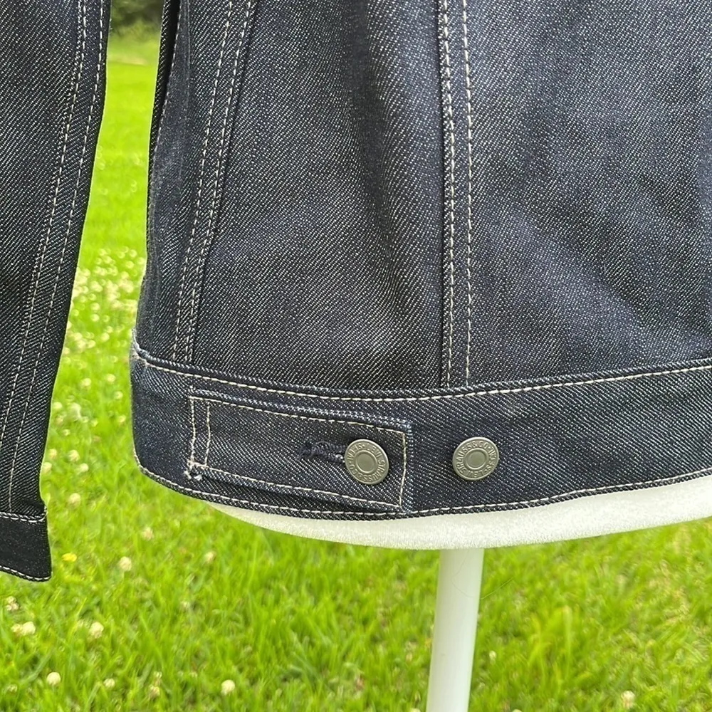 Levi’s Trucker Jacket Size Small - Image 4