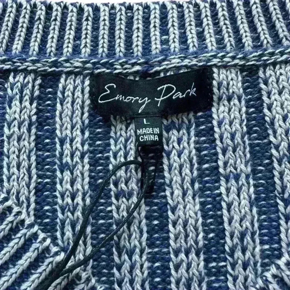 EMORY PARK CONTRASTED CABLE KNIT SWEATER TOP size large - Image 3