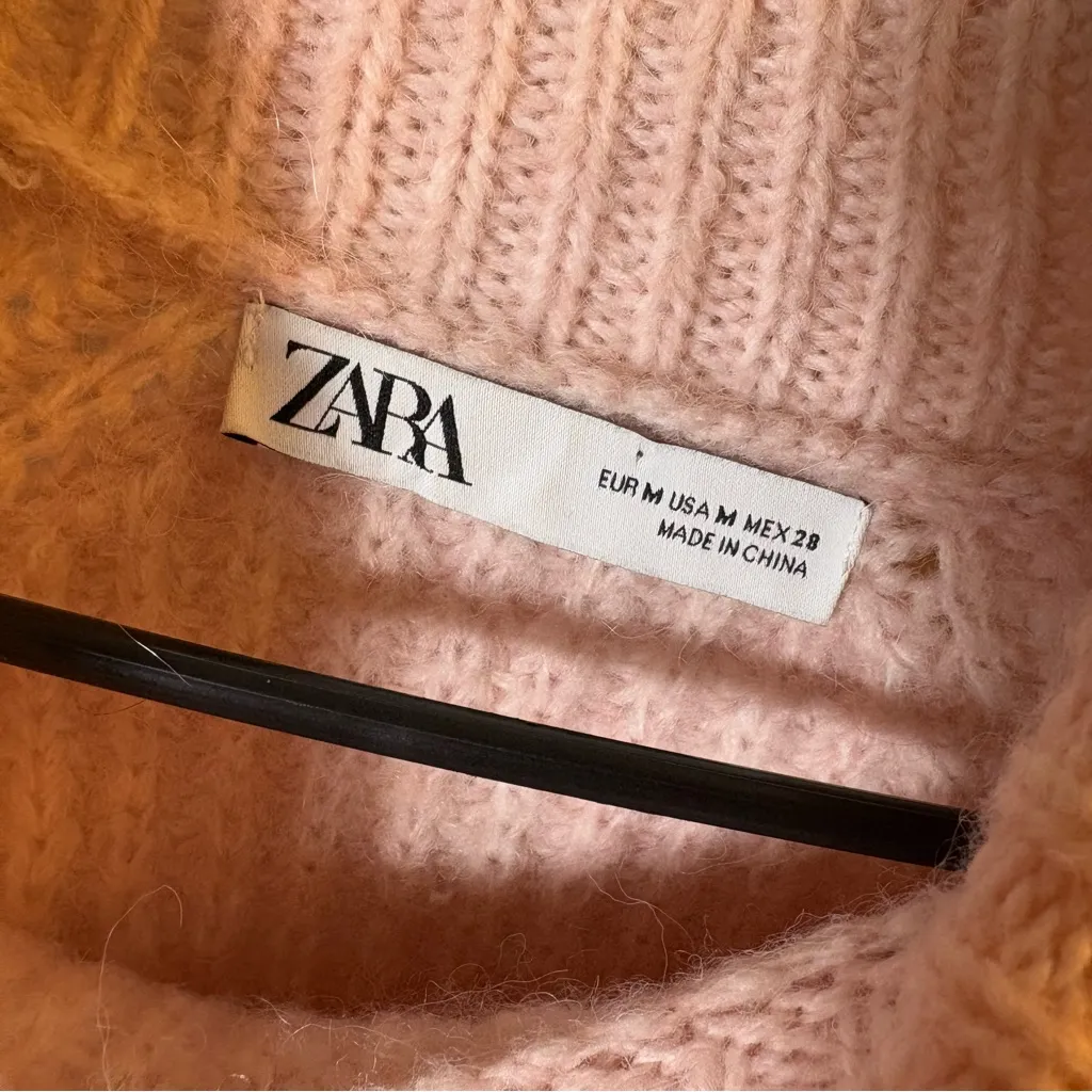 ZARA Blush Pink Oversized Chunky‎ Turtleneck Sweater Medium - Image 4