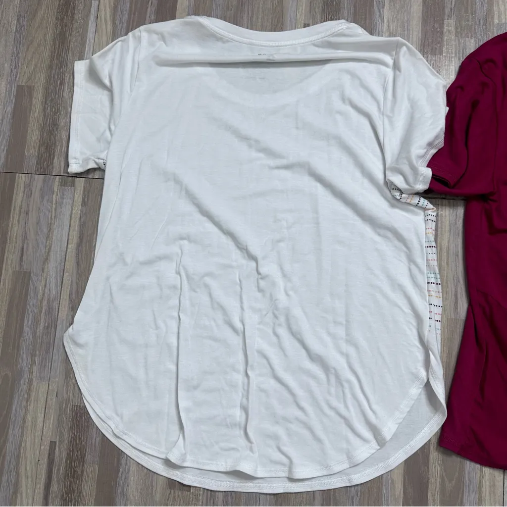 Shirt Bundle! (2) Women's White and Pink Active Tops Size Large - Image 9