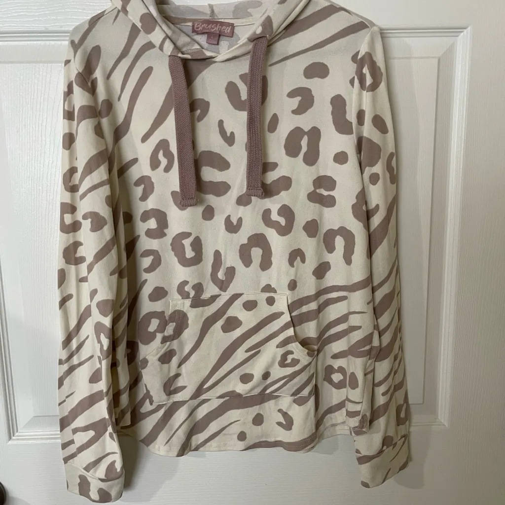 Brushed Animal Print Hooded Pullover Sz L Tan Size L - Image 5