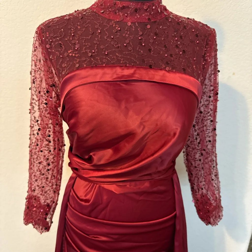 Elegant Burgundy Evening Gown Red - Image 5