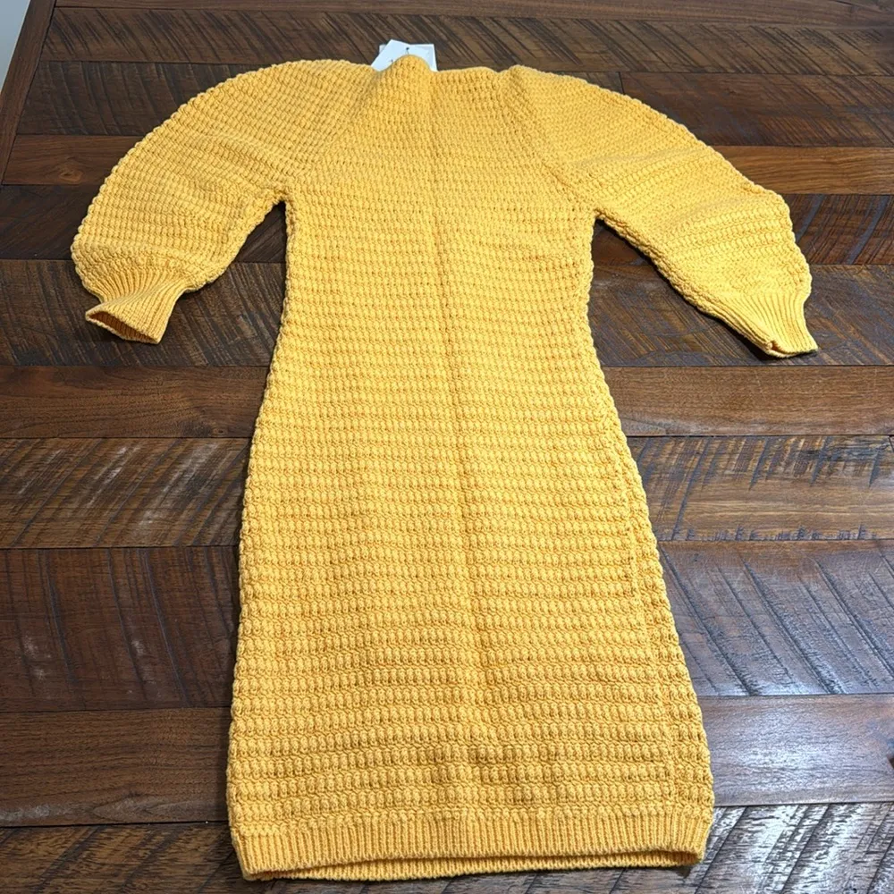 Gigi Dress in Apricot Blossom
A.L.C. - Image 6