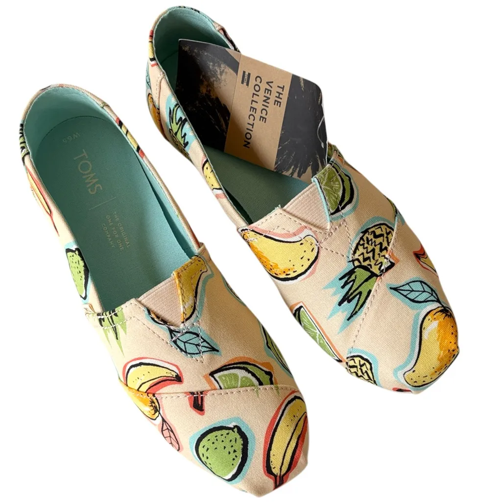 NWT Toms Classic Alpargata Venice Collection Coral Pink Cuba Fruit Flats 6.5 - Image 2
