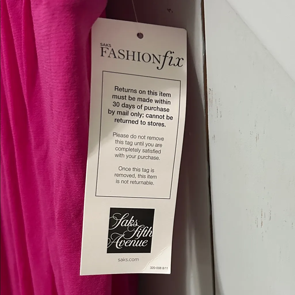 NWT Saks Fifth Avenue Ongossamer Pink Dress nightgown medium - Image 2