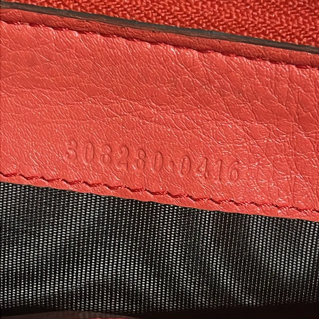 Gucci Vibrant Coral Leather Zippy Wallet - Image 12