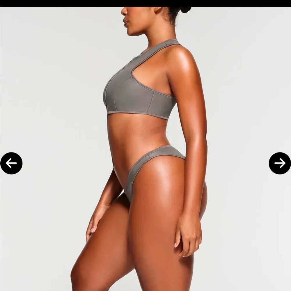 SKIMS SWIM RUBBERIZED SCUBA BIKINI GRAY CHALK Tanga Bottom and Track Top - Image 3