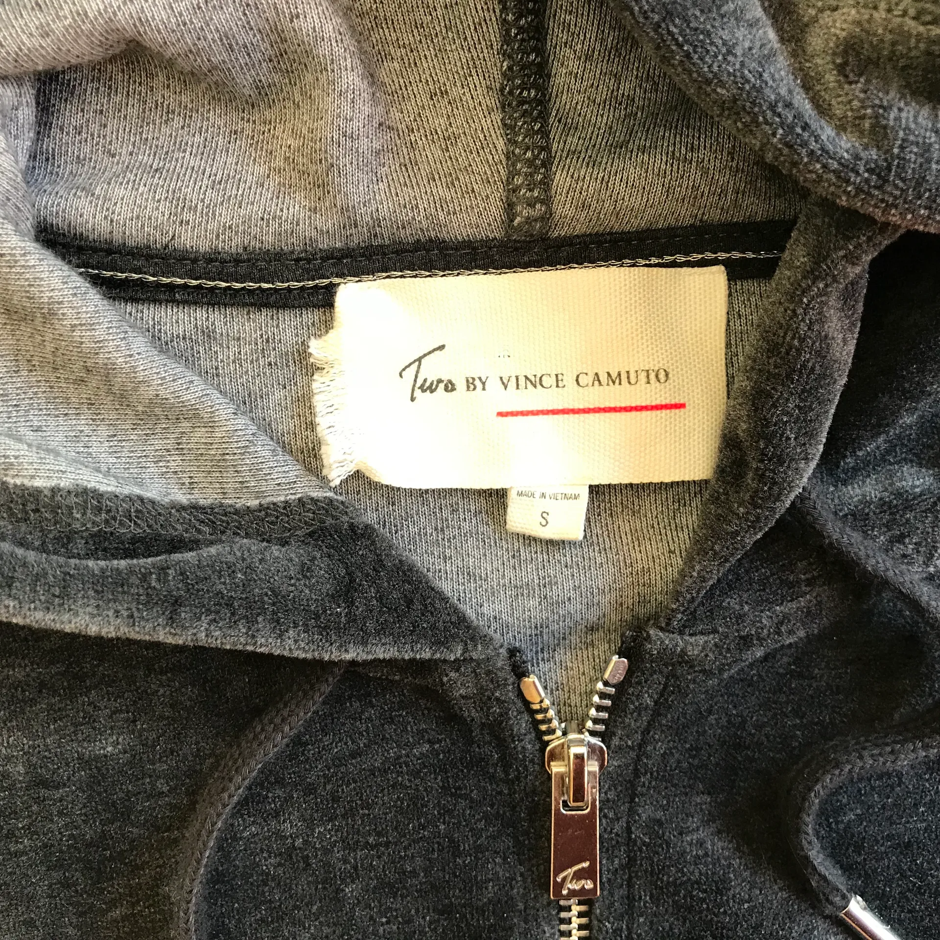 Vince Camuto Velour Hoodie - Image 5