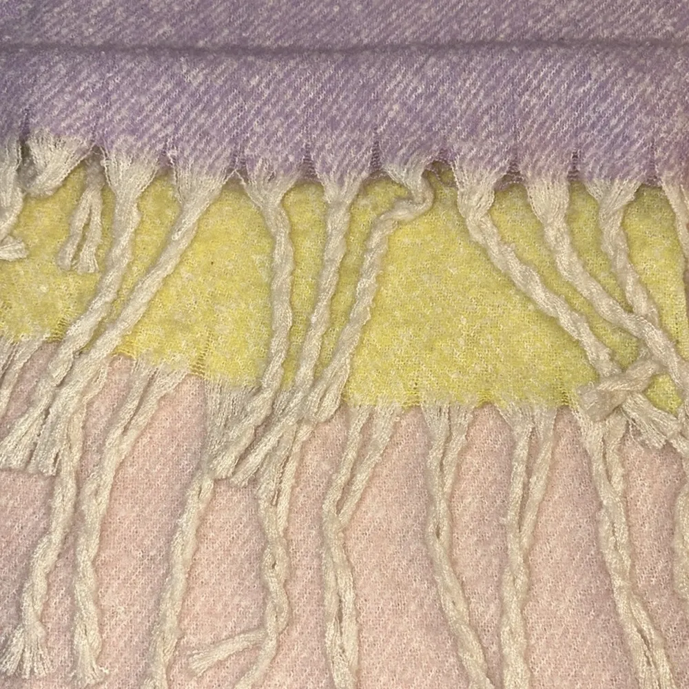 Pastel blanket scarf - Image 4