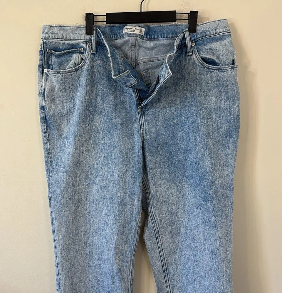 Abercrombie & Fitch The 90s Straight Ultra High Rise Denim Jeans Size 20 SHORT - Image 5