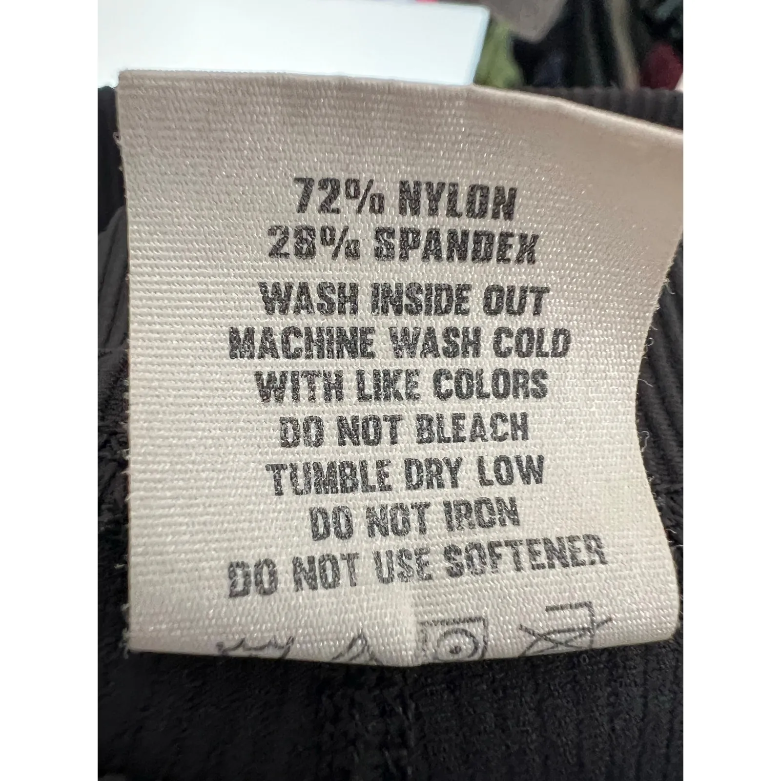 Zyia Active Ribbed Black Biker Athletic Stretch Shorts Small - Image 5