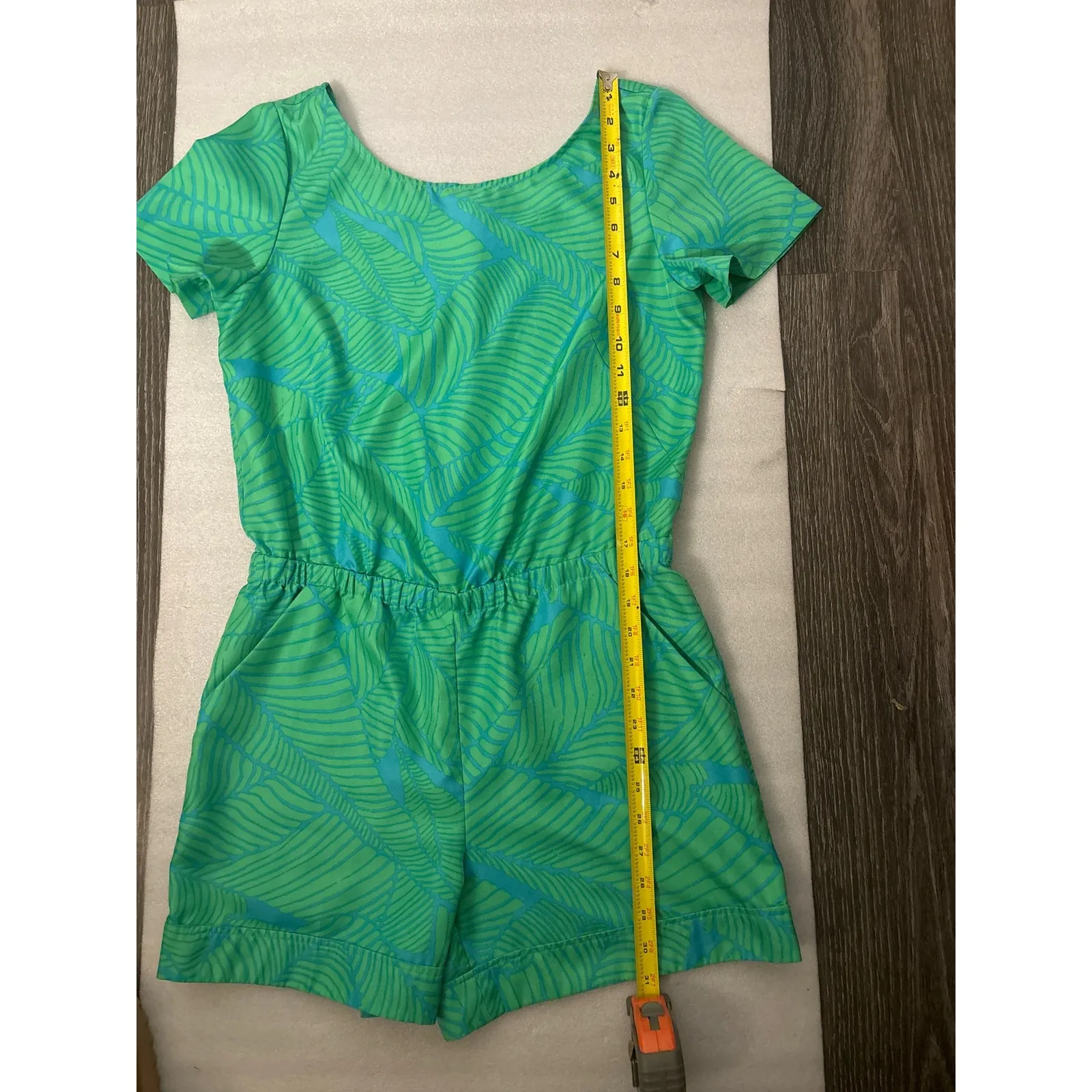 LOFT Tropical Palm Print Short Sleeve Romper 2 Coconut Girl Vacationr Boho Casua - Image 7