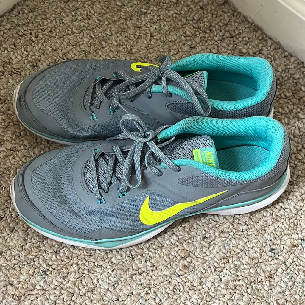 NIKE Flex Trainer 5 Dover Grey/Volt/Lght Aw/TI TNT Training Shoes Size 11 - Image 4