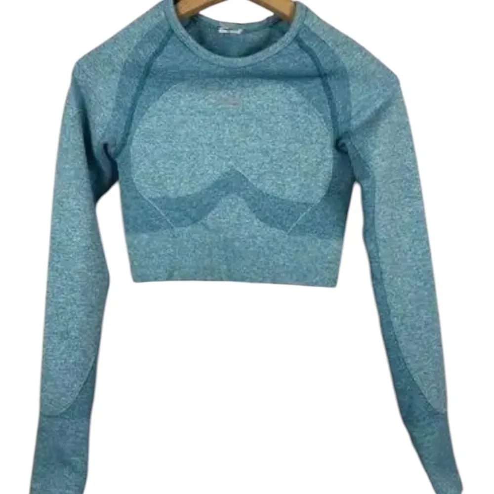 Gymshark Flex Sports Long Sleeve Crop Top - teal color.  Size small - Image 2
