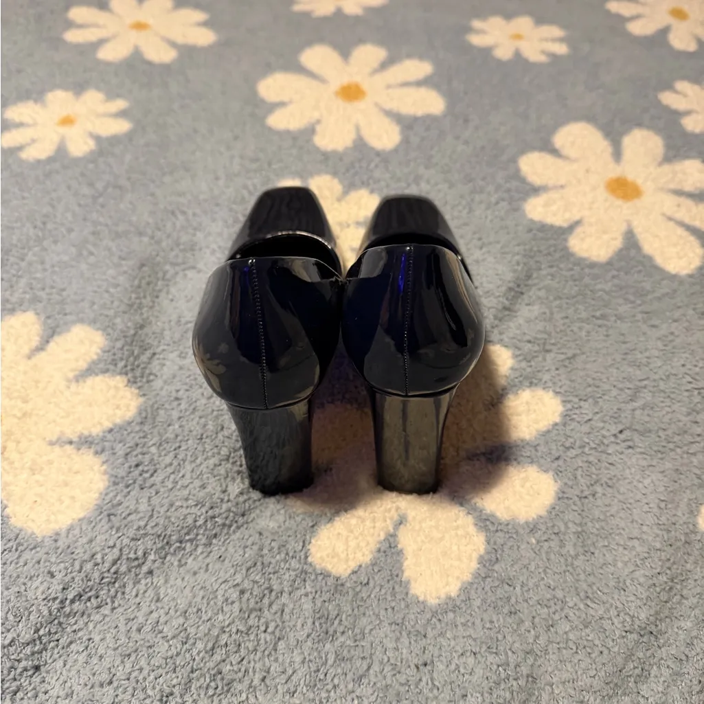 Lulu's Landrie Navy Blue Patent Square Toe Pumps - Image 3