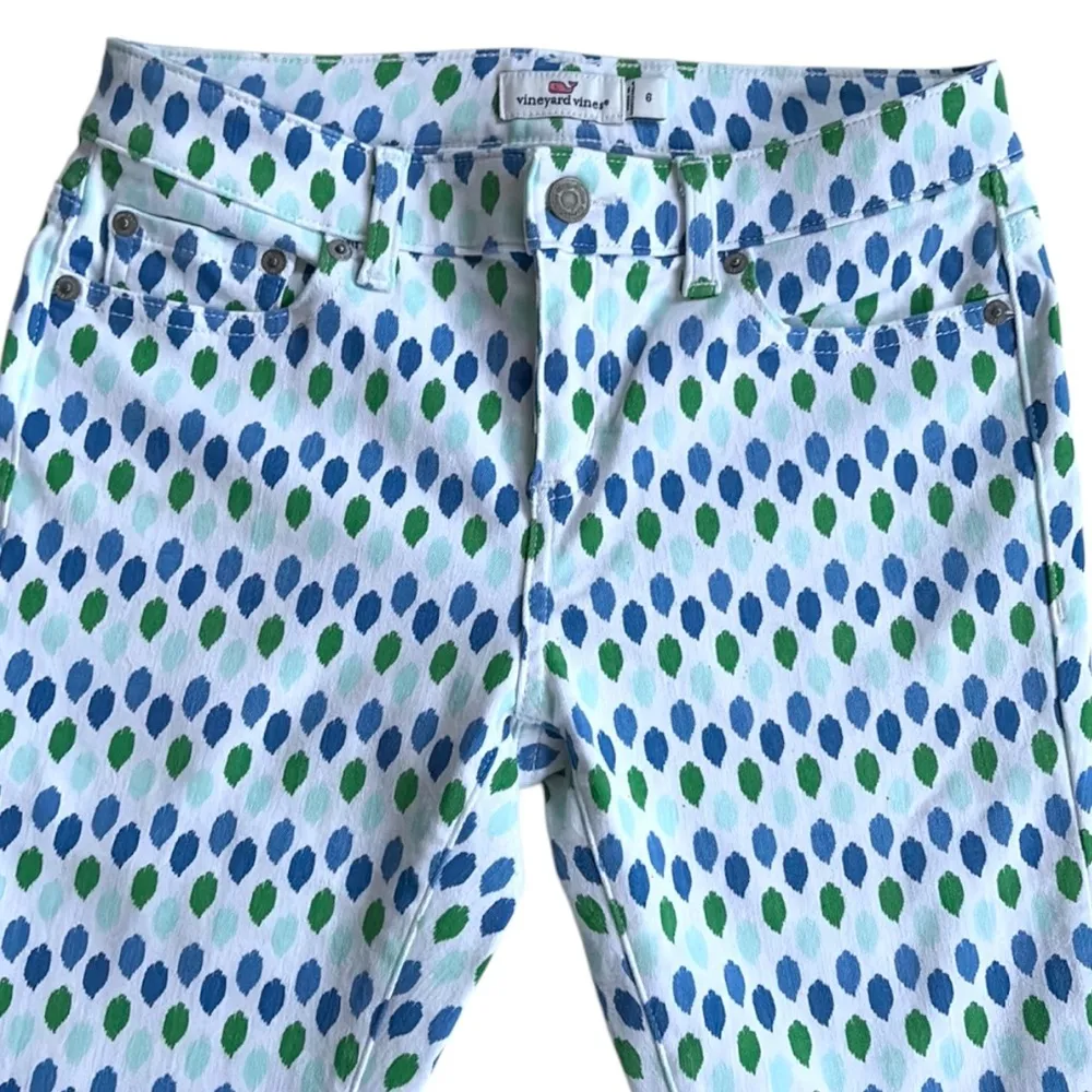 EUC Vineyard Vine Ikat Dot Pattern Skinny Jeans Size 6 - Image 4