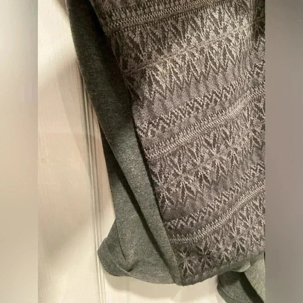 L.L. Bean Gray Flowy Open Hooded Cardigan Argyle Side Panels Pockets Size Small - Image 7