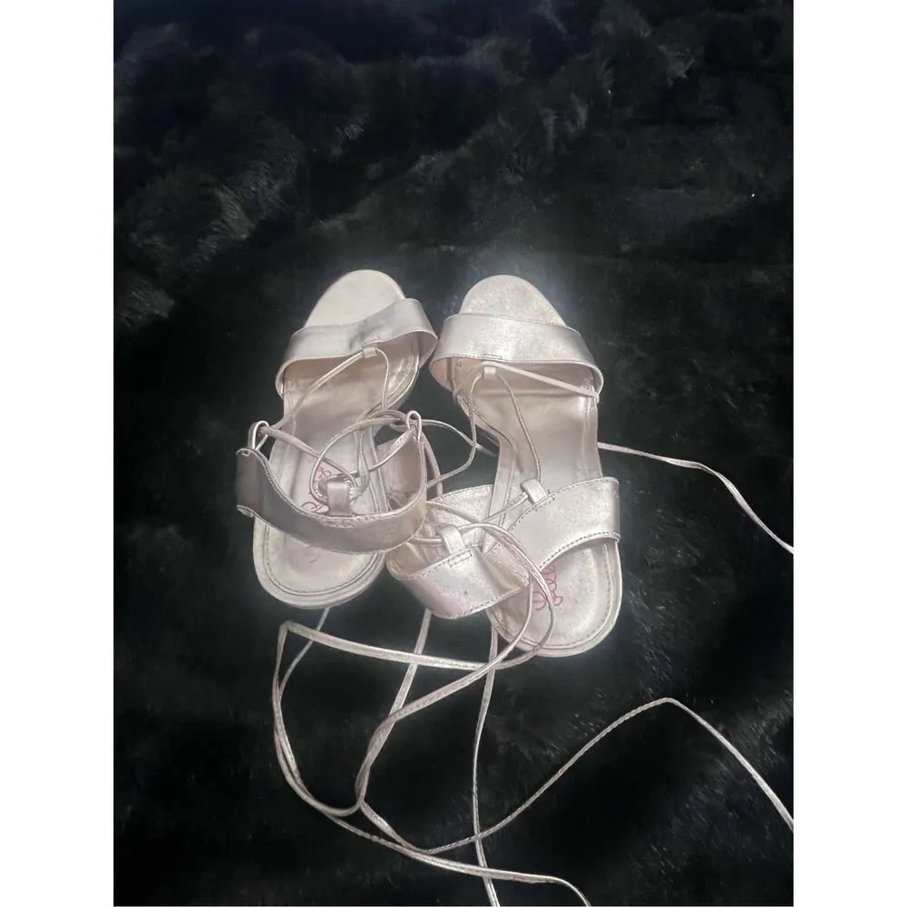 Lilly Pulitzer Gold Metallic Casey Wedge Shoe Size 9 m strappy gladiator - Image 5