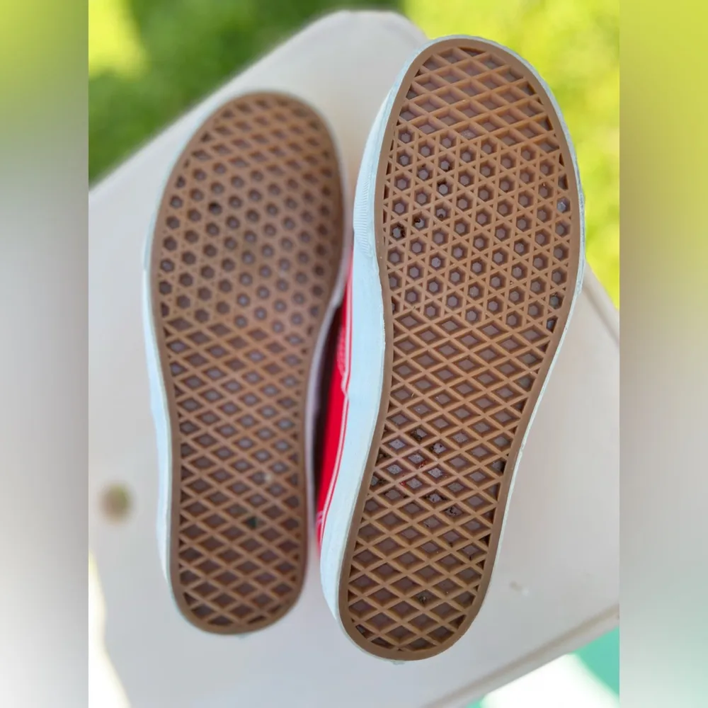 Vans Authentic unisex red like new Vans shoes size 9.5 men’s or women’s size 11 - Image 11