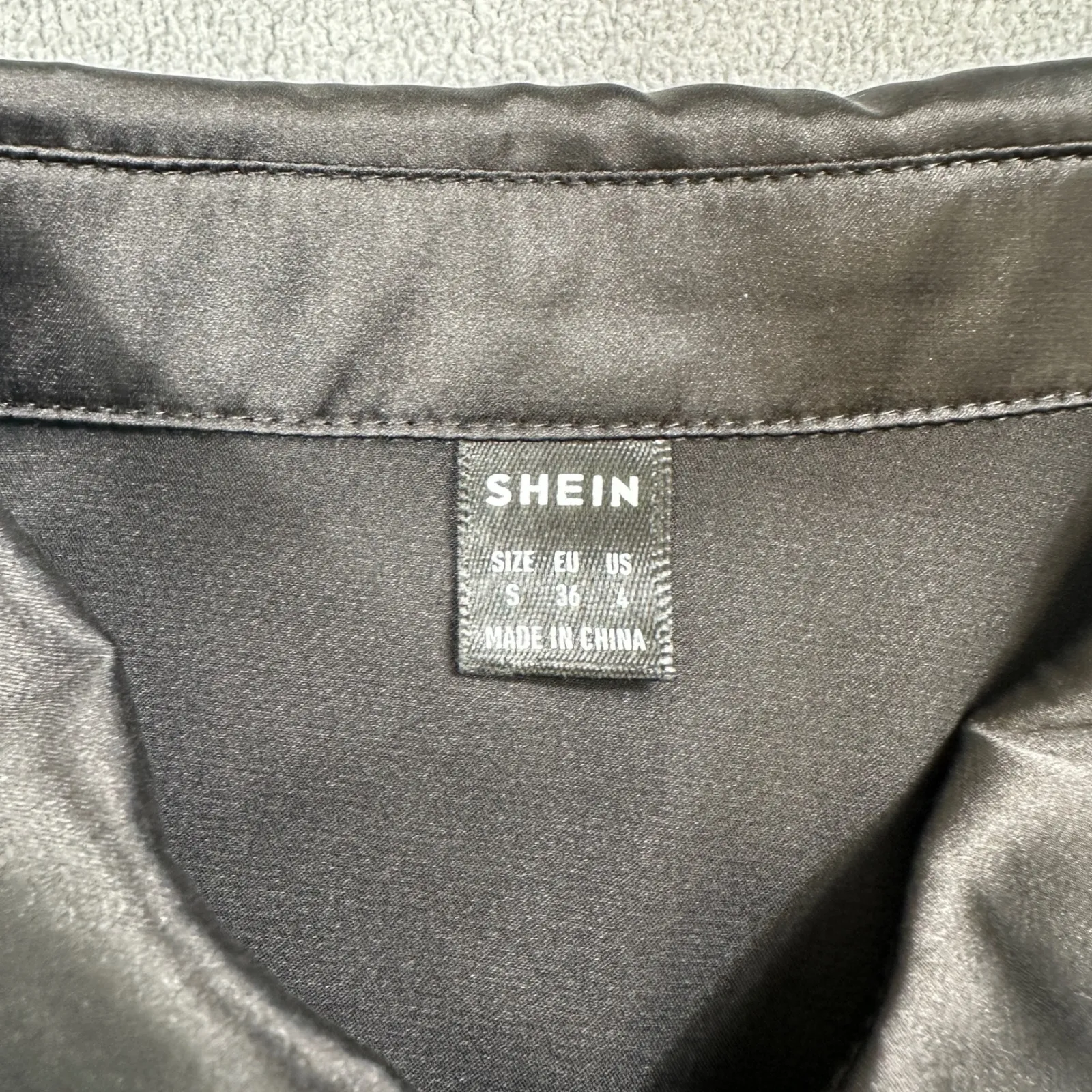 SHEIN Blouse Top Womens S Black Satin Feather Cuffs Button Down Collar Shirt - Image 4