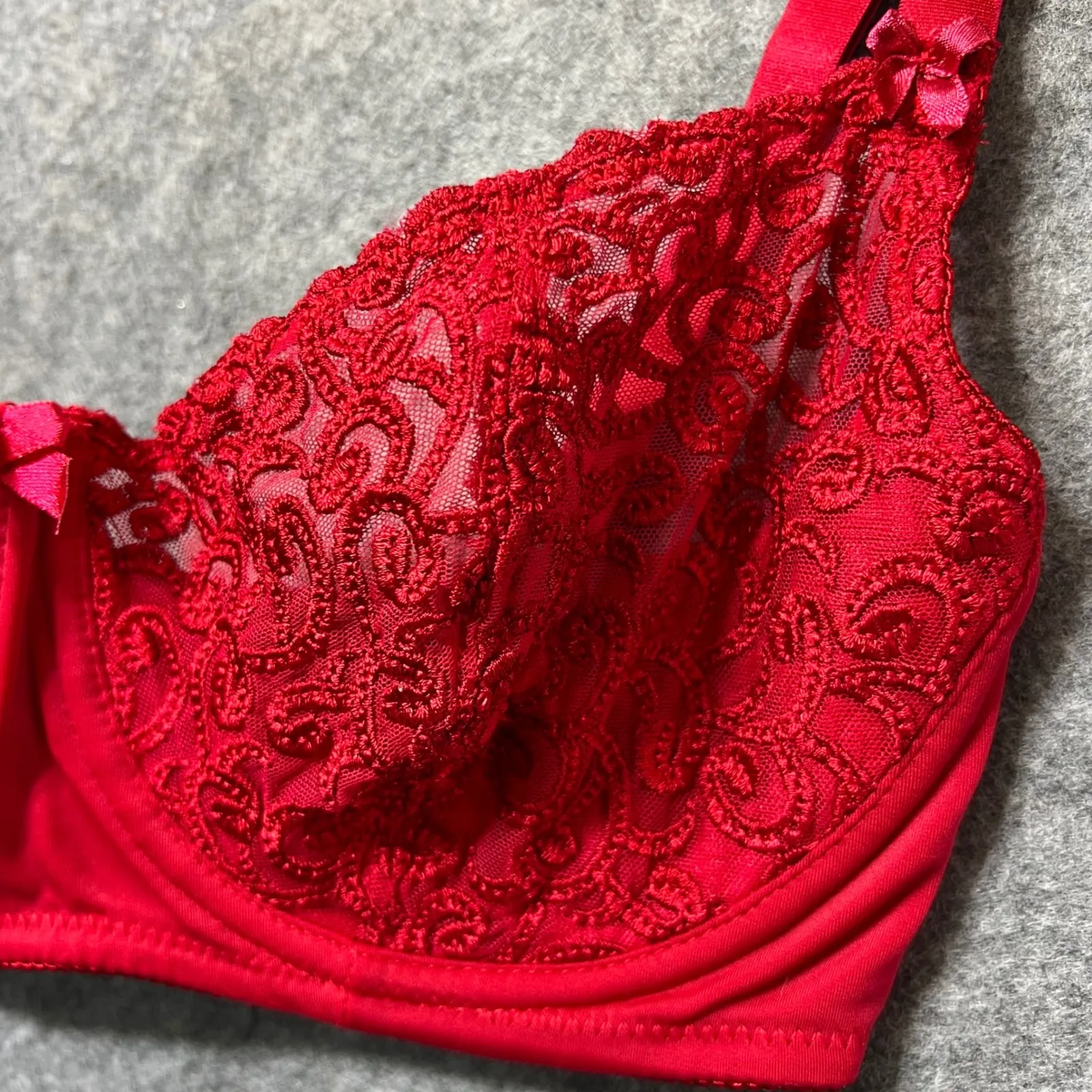 Frederick's‎ of Hollywood Red Lace Bra Underwire Balconette Style 32F Lingerie - Image 2