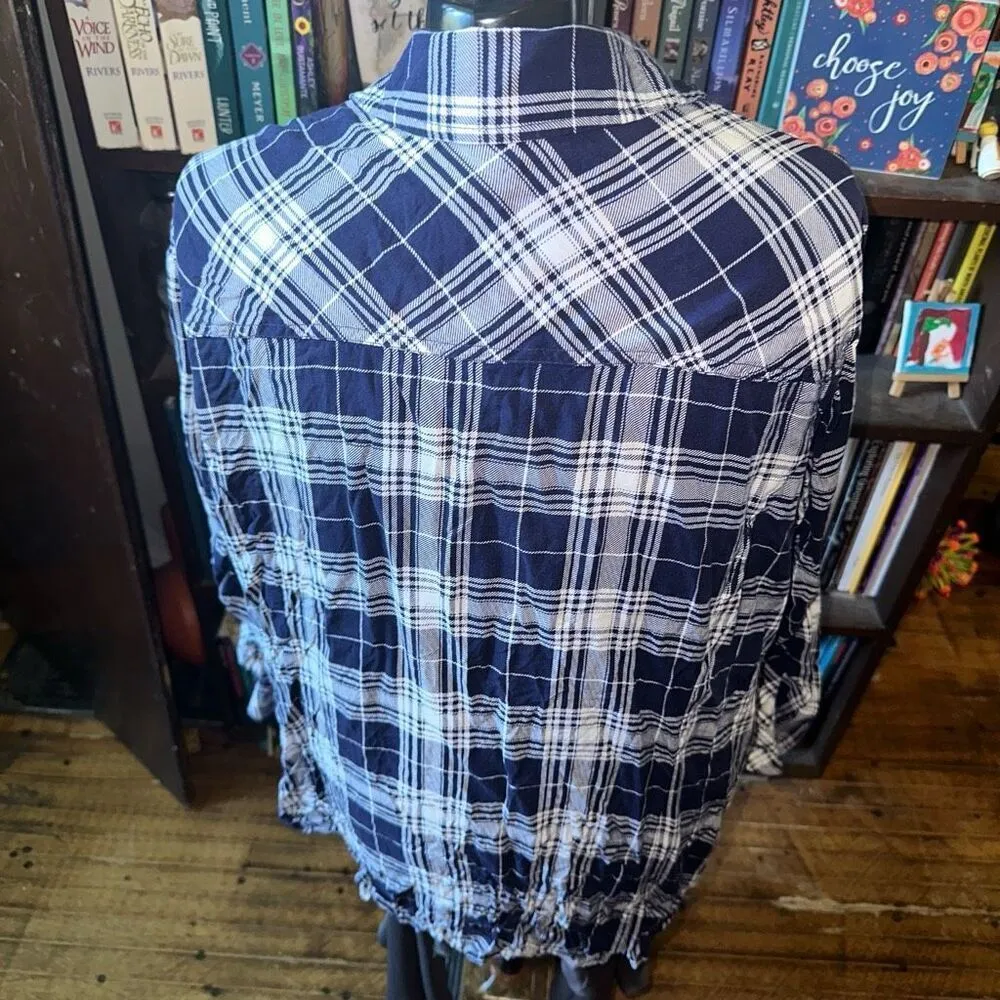 Torrid navy & white plaid challis camp button down shirt - Image 3