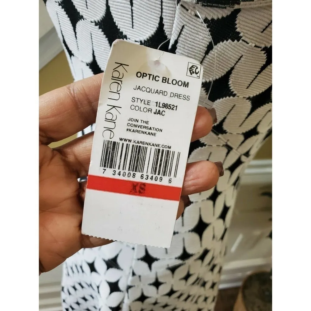 Karen Kane Black/White Fit/Flare Scuba Dress XS - Image 4
