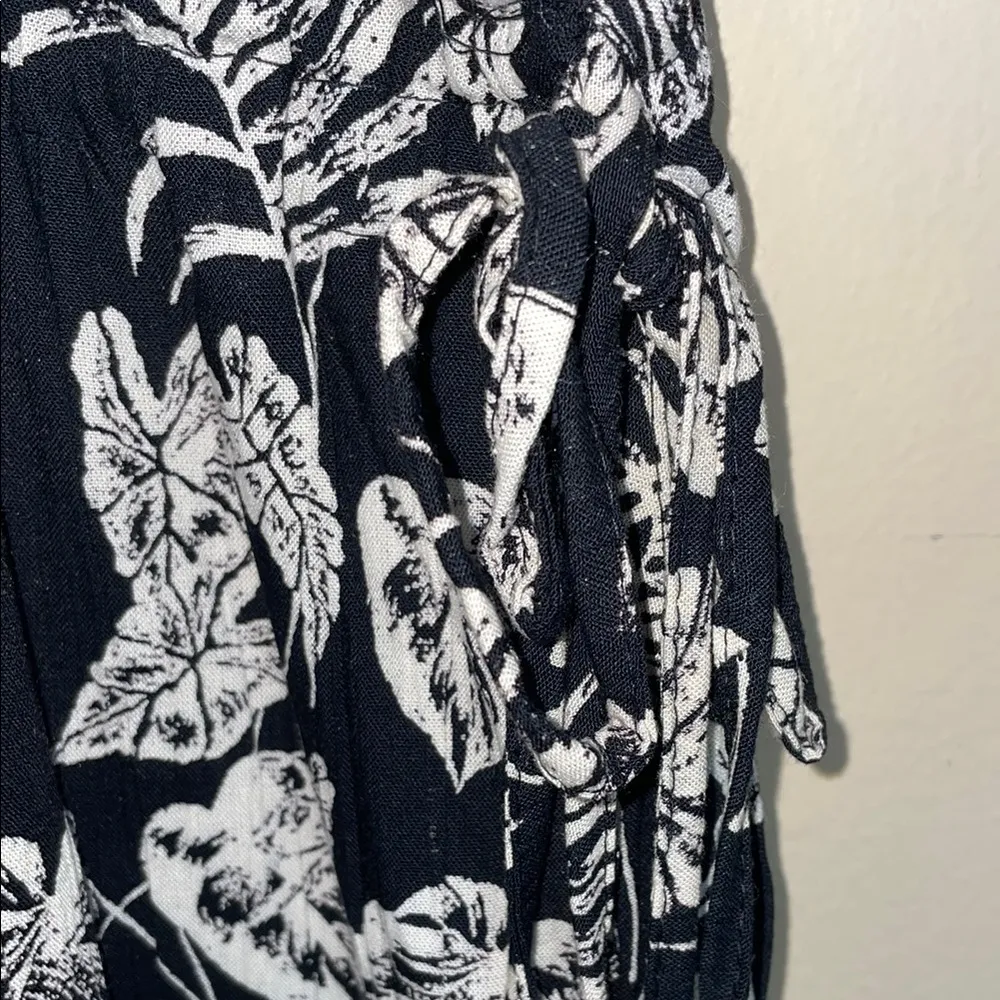 Angie Women’s Boho Tropical Leaf Print Black White Side Ties Baby Doll Tank Top - Image 4