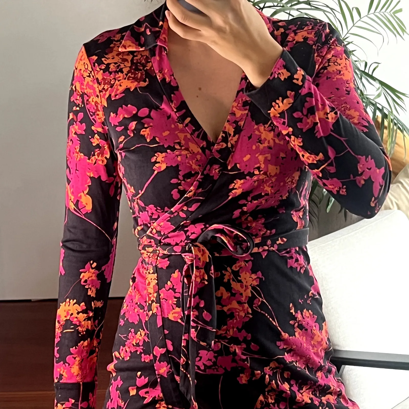 DVF Diane von Furstenberg Jeanne Silk Jersey Wrap Mini Dress Pink Floral 6 - Image 2