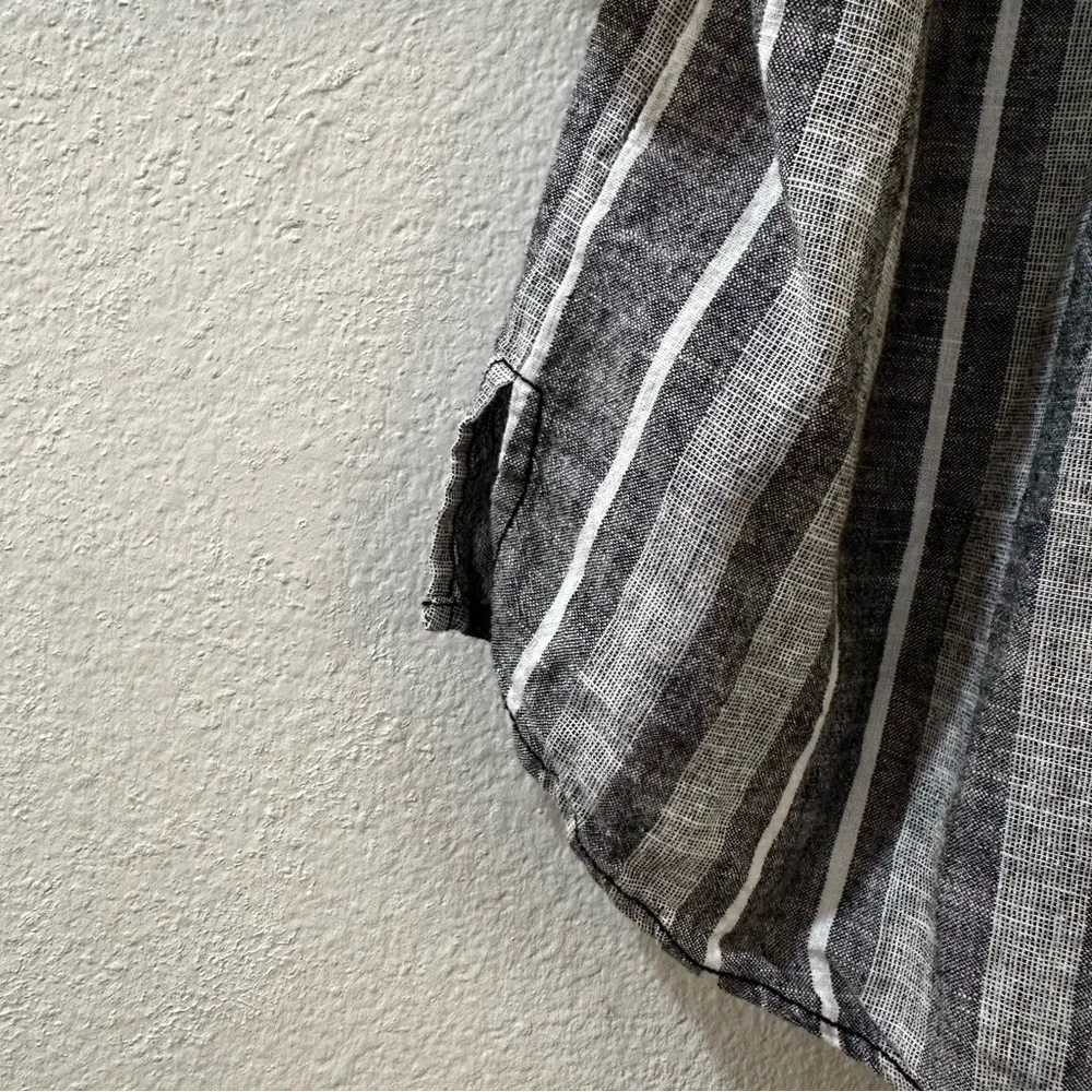 Anthropologie Pilcro Women's Linen Henley Surf Striped Shirt Size XS Gray - Image 10