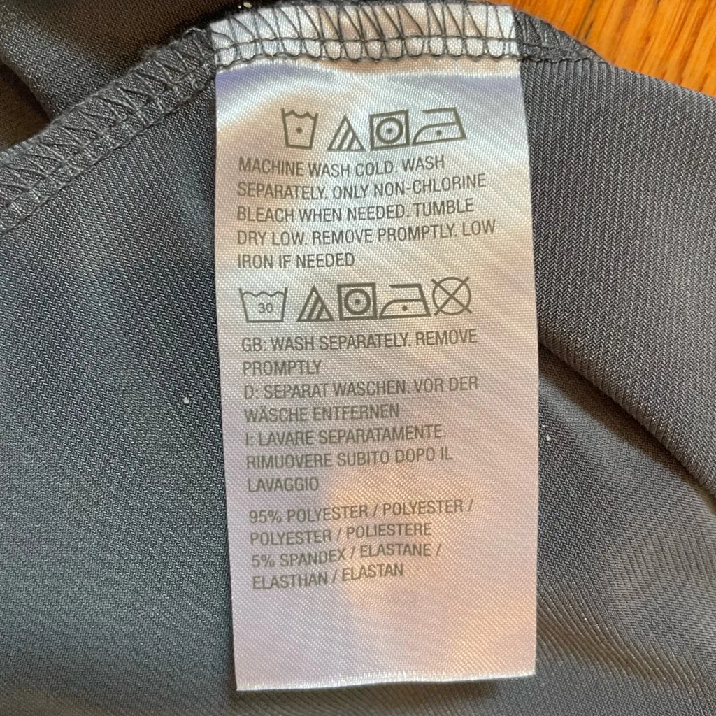 Susan Graver Modern Essentials Liquid Knit Long Sleeve Top – Size L – Gray - Image 2