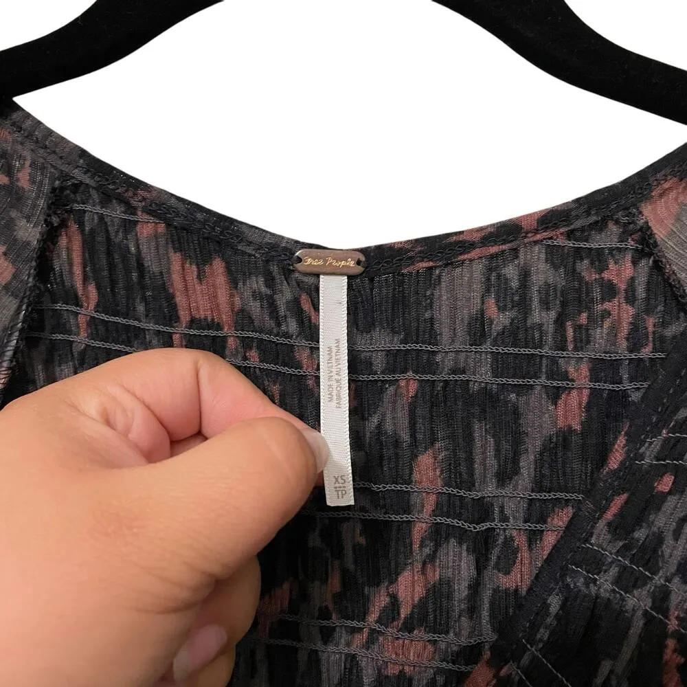 Free People FP Dark Romance Animal Print Tunic Top Dark Combo Smocked Size XS - Image 4