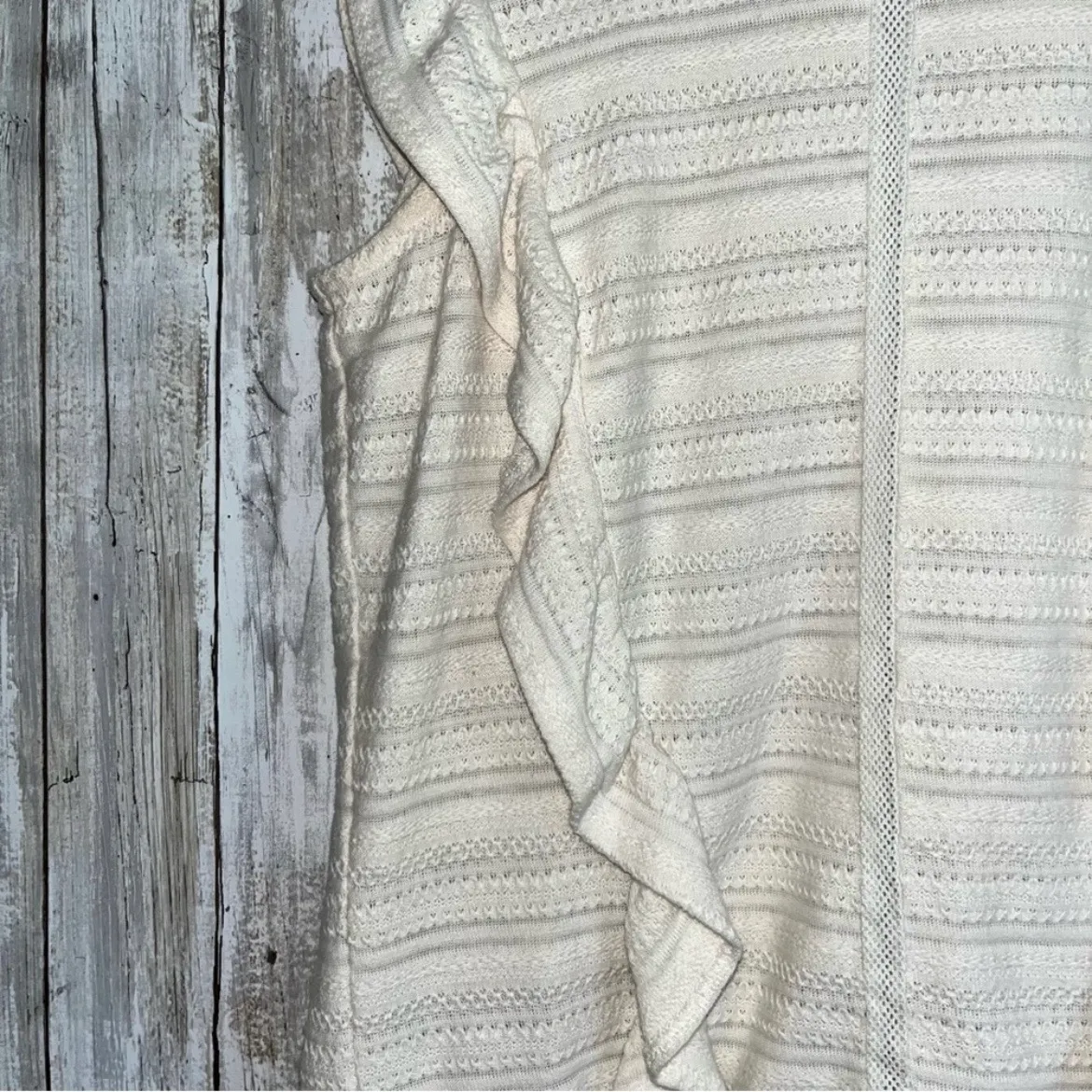 Jessica Simpson Cream Ruffle Sweater Blouse •XS - Image 5