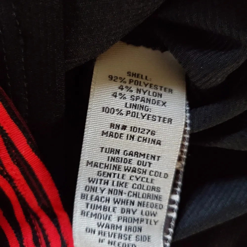 Eci pencil skirt size medium - Image 8