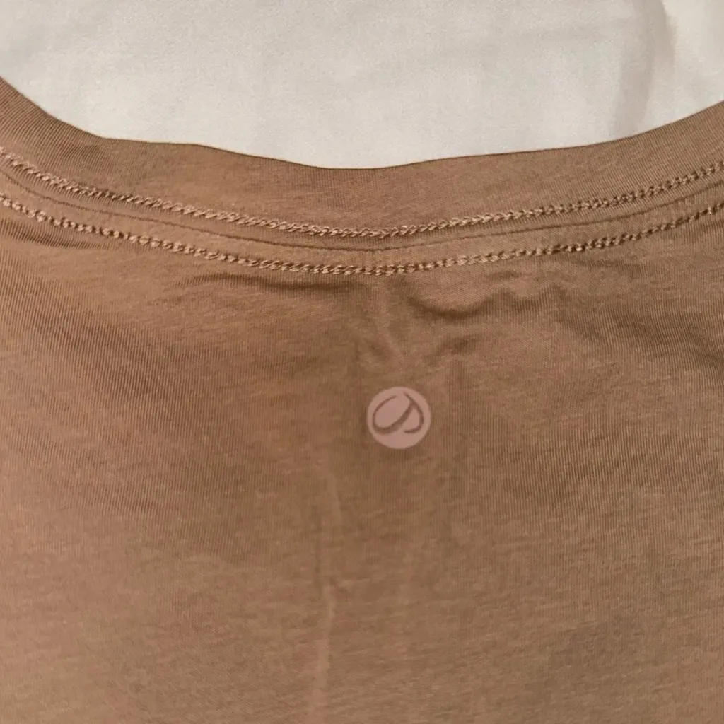 CRZ Yoga Women's Athletic Crop Top - Image 4