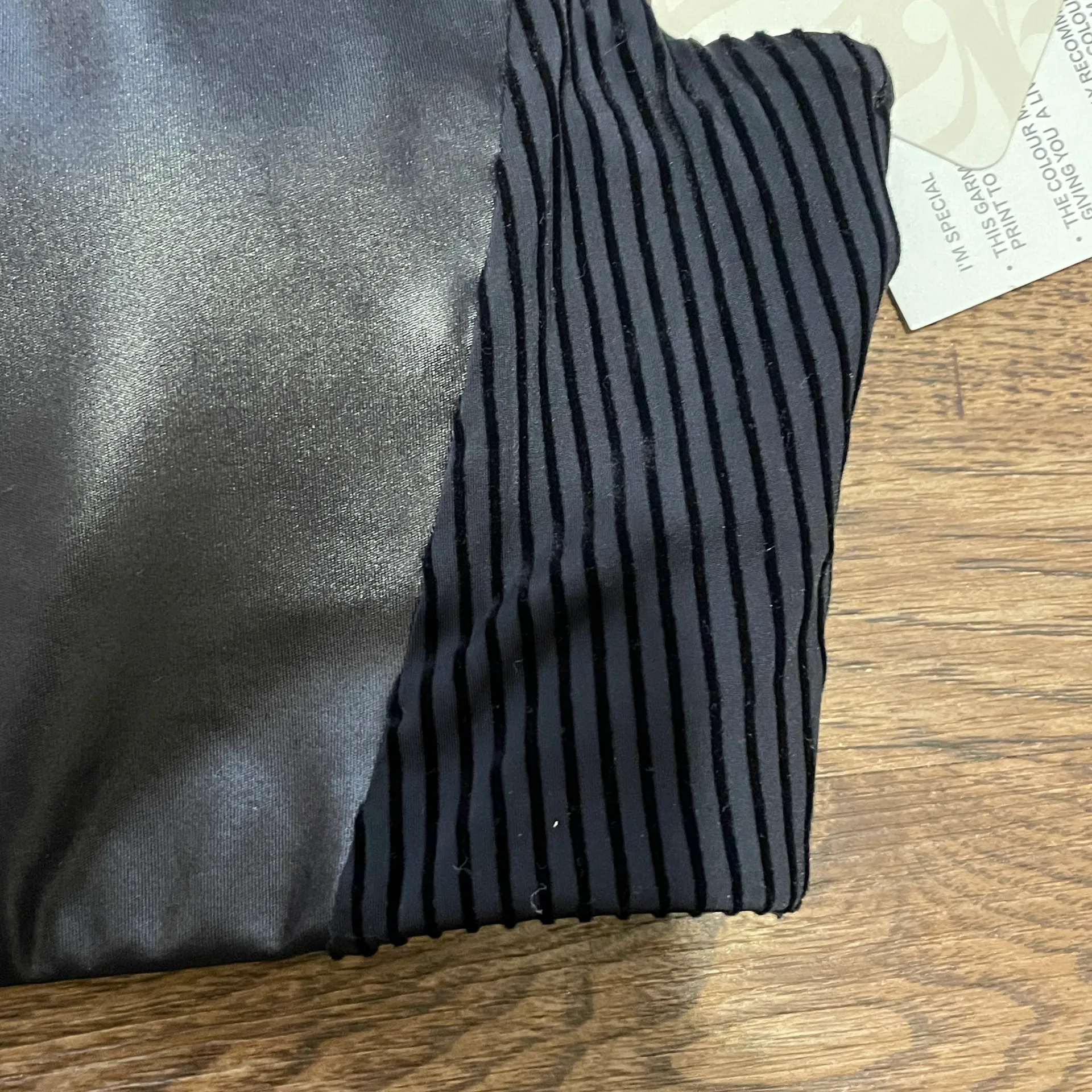 NWT  Principal Motion365+ Low Impact Bra Black Shine Size XS - Image 5