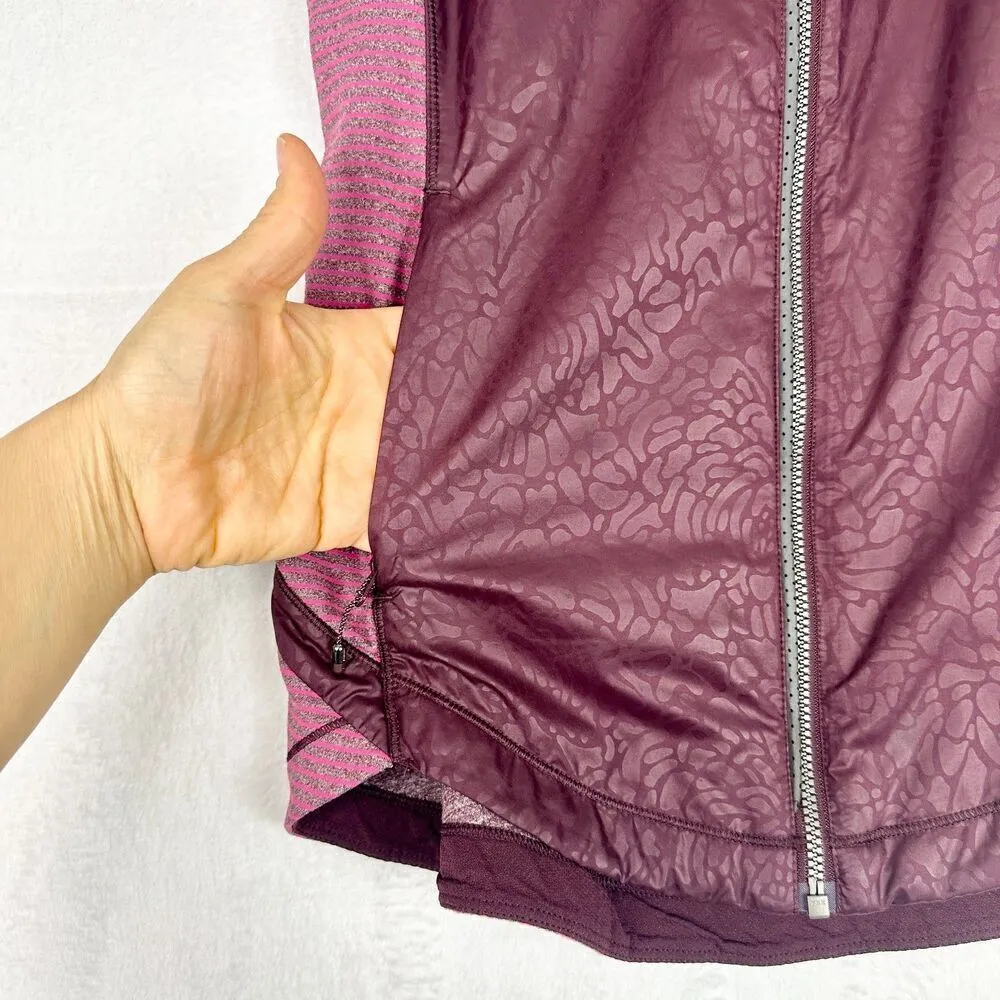 Lululemon Rebel Runner Vest Size 2 Full Zip Rulu Petal Camo Bordeaux Berry - Image 3